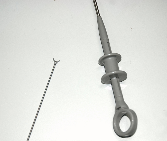 工業內窺鏡由于它的特殊尺寸設計，可以讓我們不破壞被檢測物體的表面簡便、準確地觀察物體內部表面結構或工作狀態。