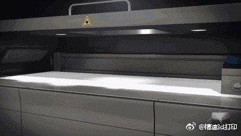 制件的取出.jpg 制件的取出.jpg